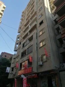 شقة 125m للبيع في شارع 6 بالفلل بمدينة بنها