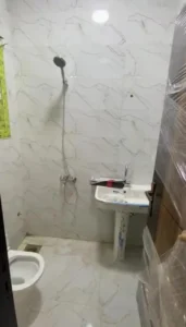 شقة سوبر لوكس للبيع بأبراج الزهور (منطقة الفلل) بنها