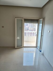 شقة للبيع فى بنها بأول شارع كلية تجارة خطوات من شارع فريد ندا الأهرام