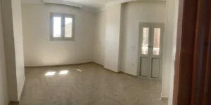 شقة للبيع فى بنها بالفلل منطقة الزهور الجديدة 150 متر